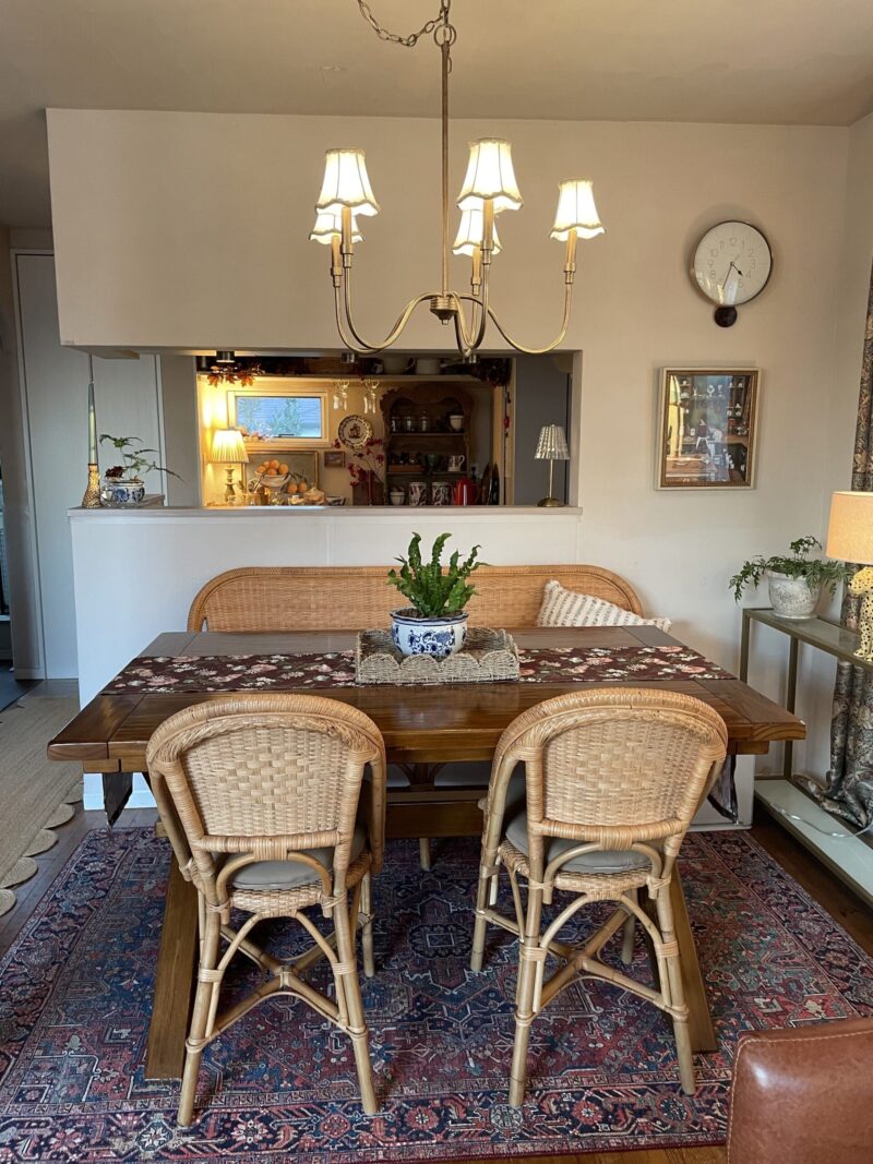 キッチンに吊り戸棚を