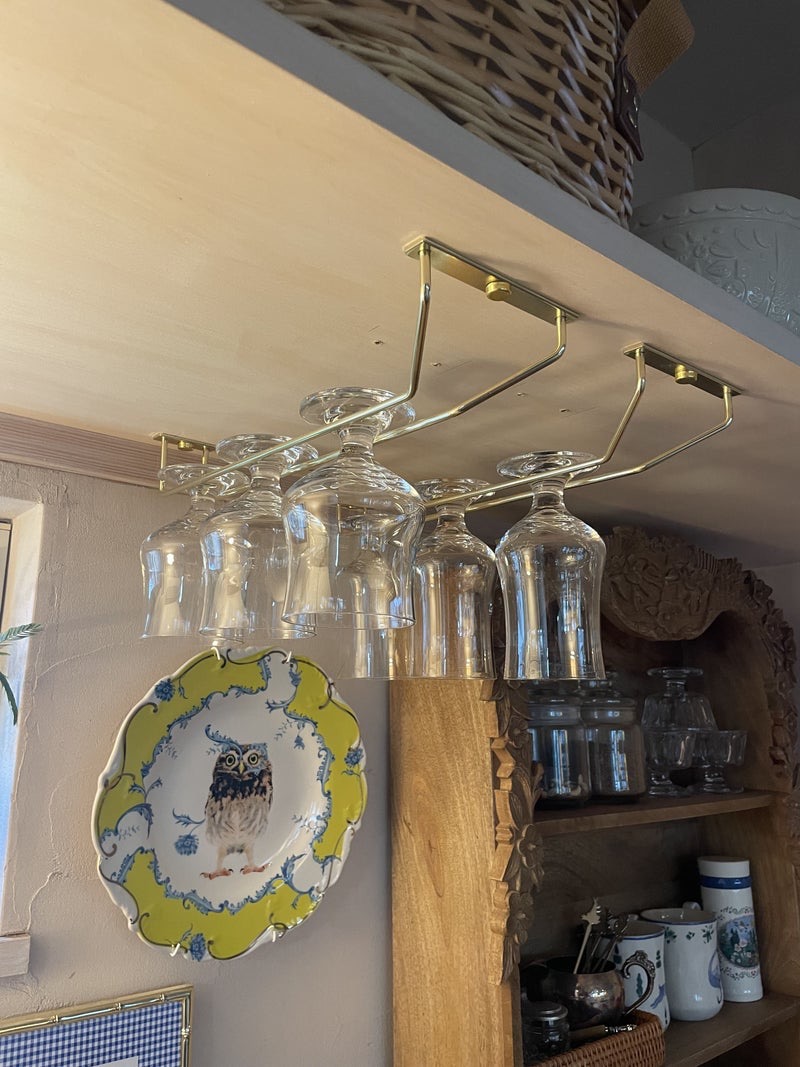 ワイングラスホルダー