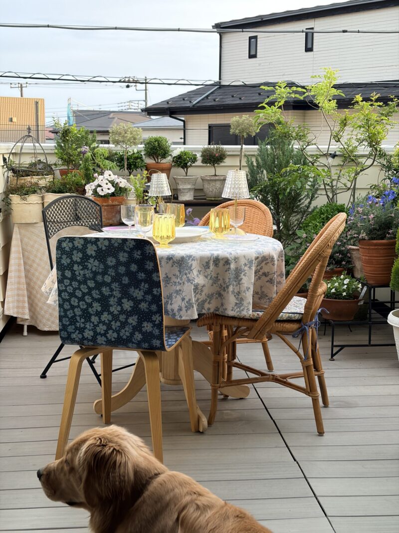 テラスでの食事